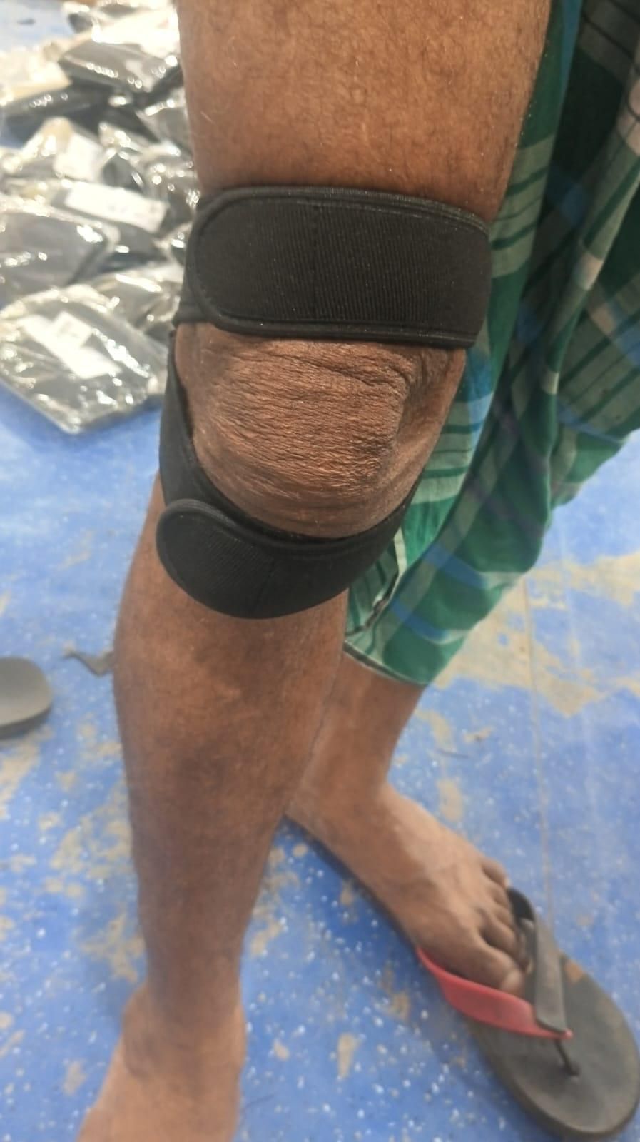 Adjustable Patellar Knee Strap – Bodyprox Neoprene Knee Brace for Joint Stability, Arthritis Relief & Sports Performance